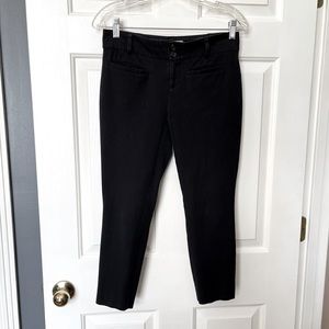 Anthropologie Black Slim Mid-Rise Cropped The Essential Pants Size 2 Petite